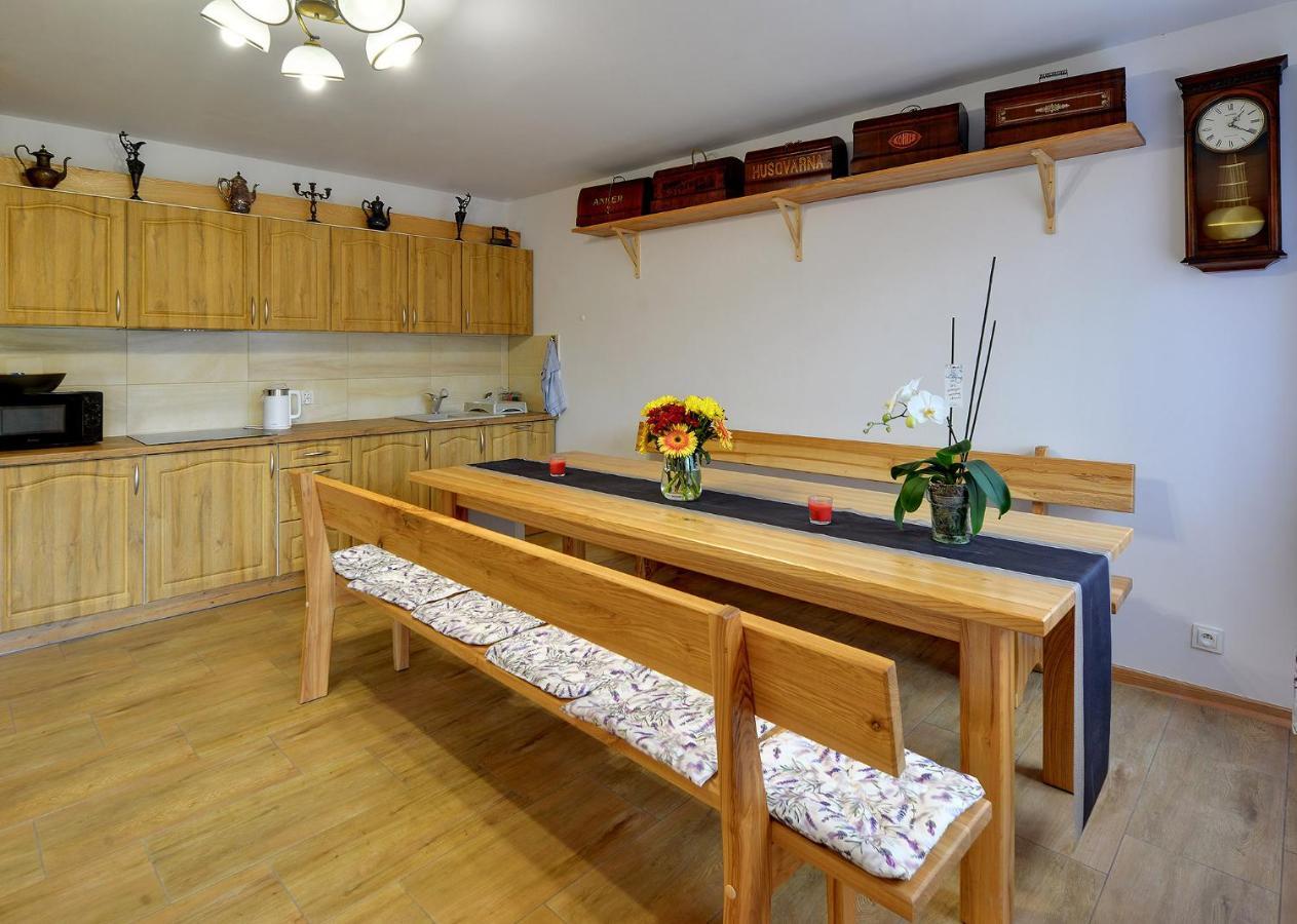 Dom Krawca - Pod Chojnikiem Apartman Jelenia Góra Kültér fotó