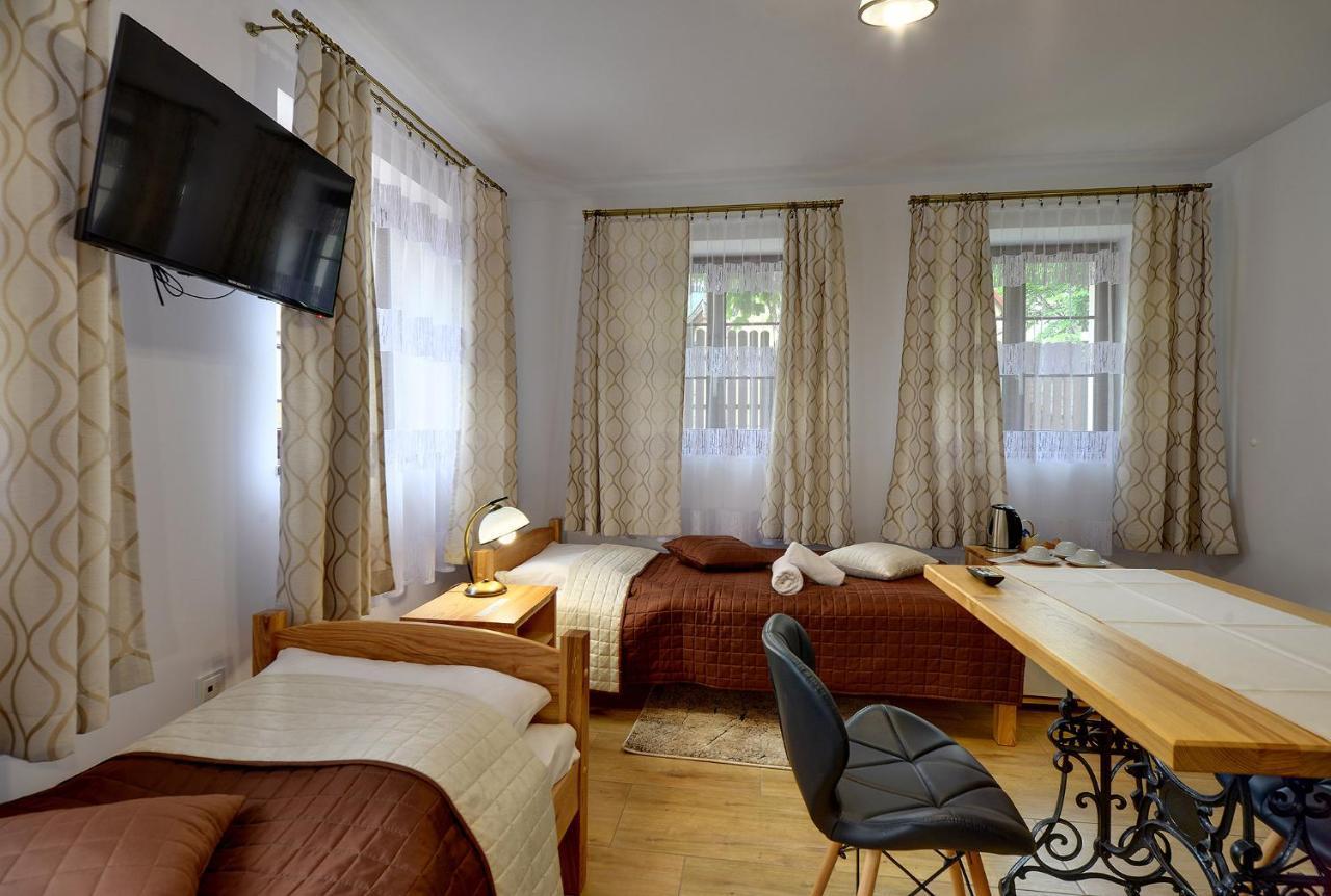 Dom Krawca - Pod Chojnikiem Apartman Jelenia Góra Kültér fotó
