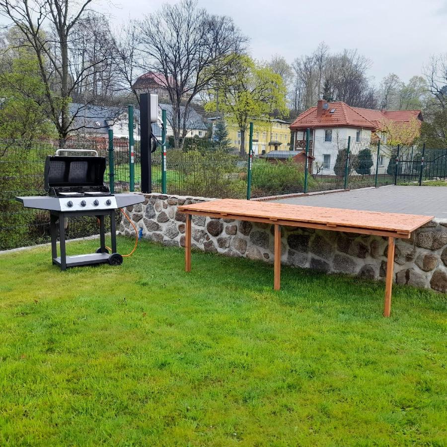 Dom Krawca - Pod Chojnikiem Apartman Jelenia Góra Kültér fotó
