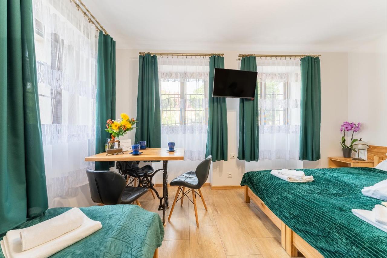 Dom Krawca - Pod Chojnikiem Apartman Jelenia Góra Kültér fotó